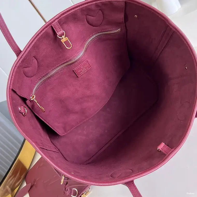 LV 2309YA0006 Bag 0724
